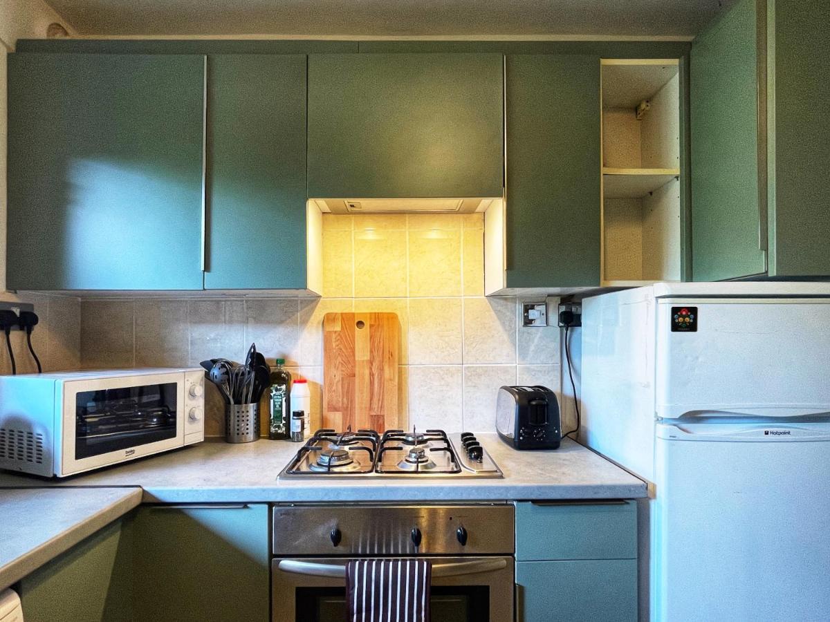 Noah'S Place In Mile End ロンドン エクステリア 写真
