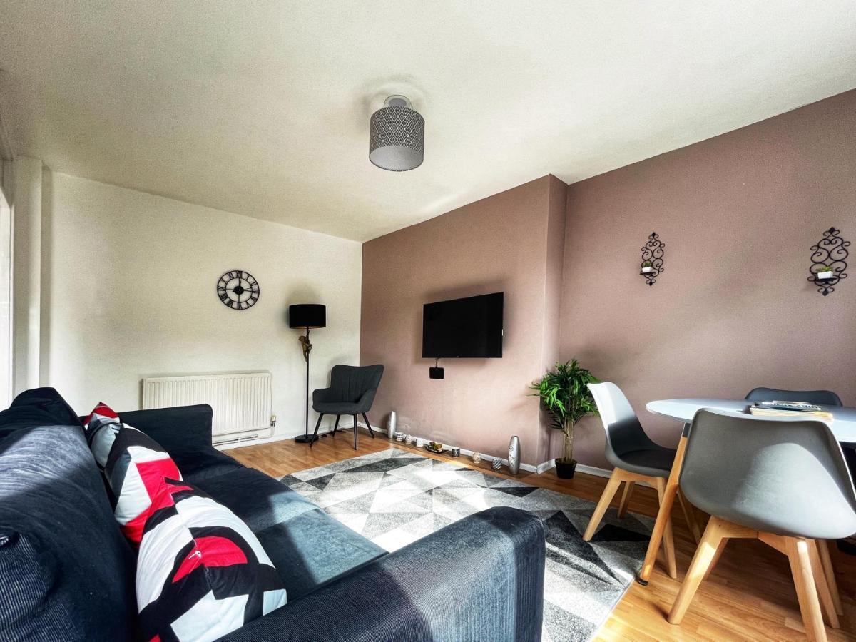 Noah'S Place In Mile End ロンドン エクステリア 写真