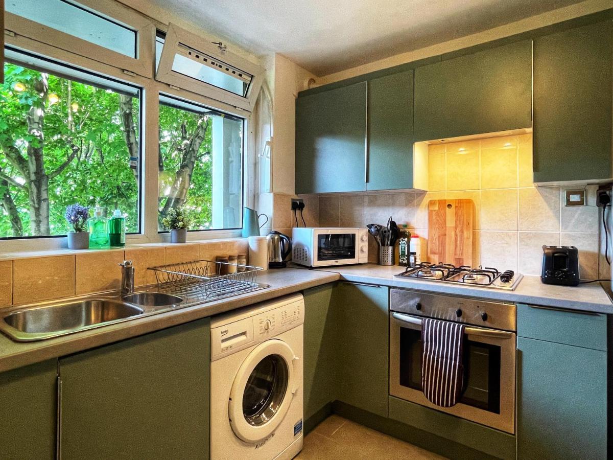 Noah'S Place In Mile End ロンドン エクステリア 写真